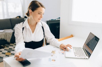 A lady working in business and sales.